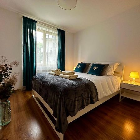 Tresor Pulaskiego Apartments Krakow Ngoại thất bức ảnh