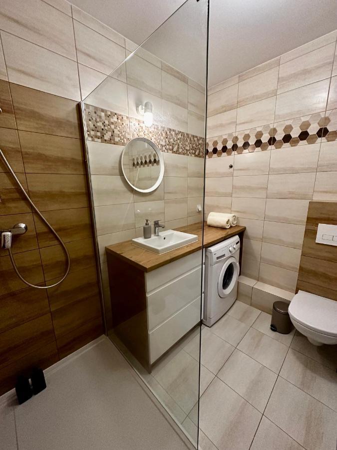 Tresor Pulaskiego Apartments Krakow Ngoại thất bức ảnh