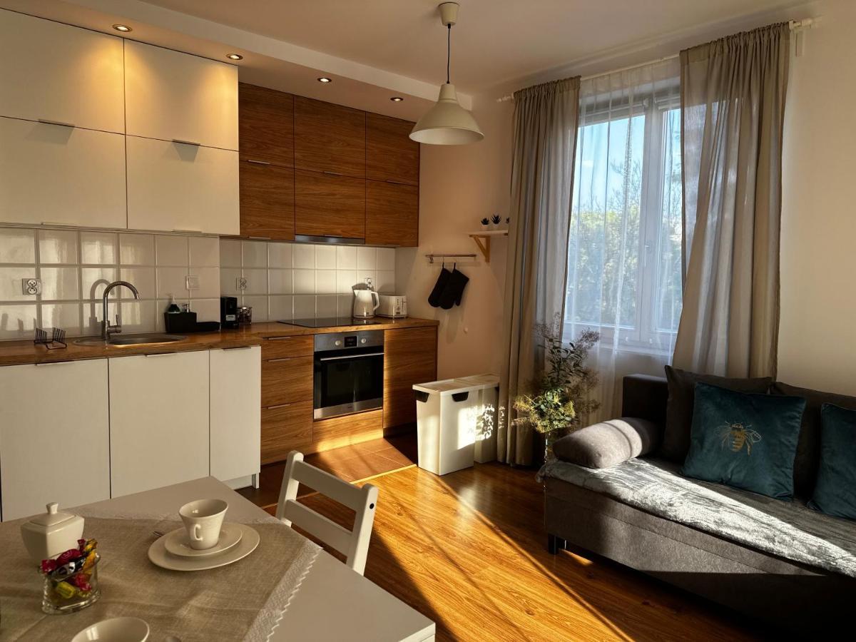 Tresor Pulaskiego Apartments Krakow Ngoại thất bức ảnh